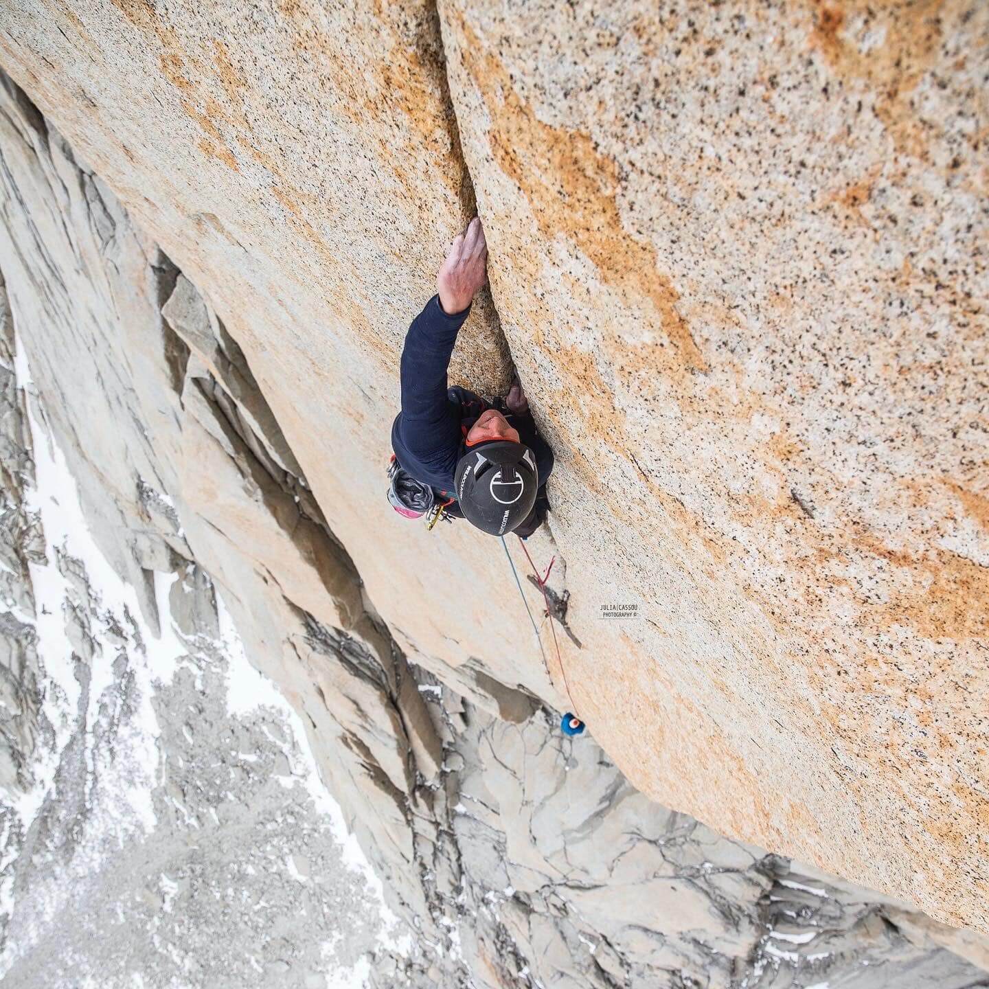 332877952 908708643654607 210096664500988760 n